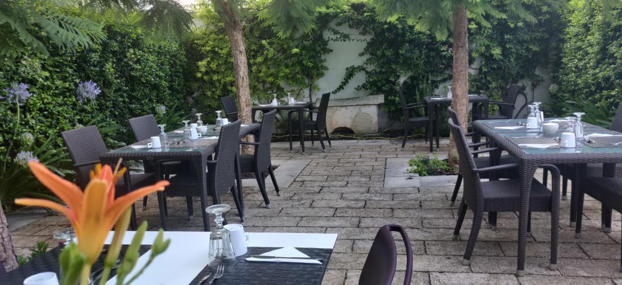 Palazzo Muro Leccese Relais De Charme & Wellness Exterior foto